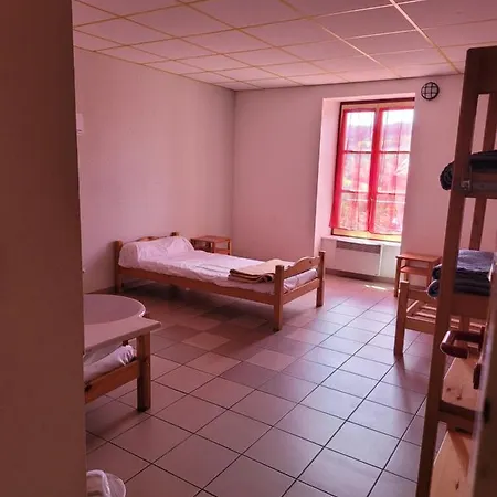 Ancienne Gendarmerie - Gite Les Gens Dorment Le Monastier sur Gazeille